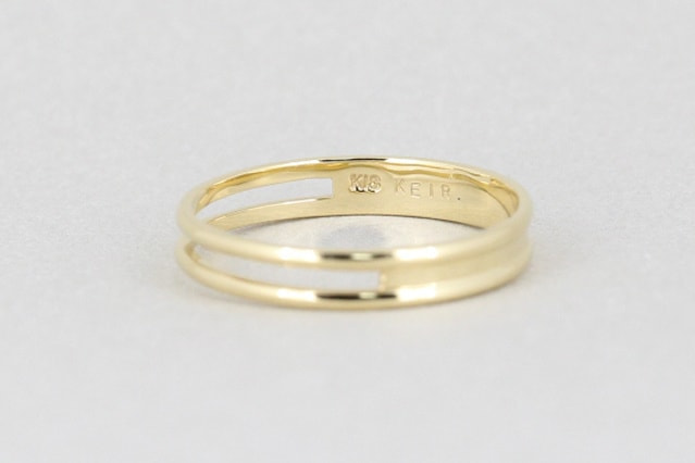 8(18金)イエローゴールドの2WAYリングの側面